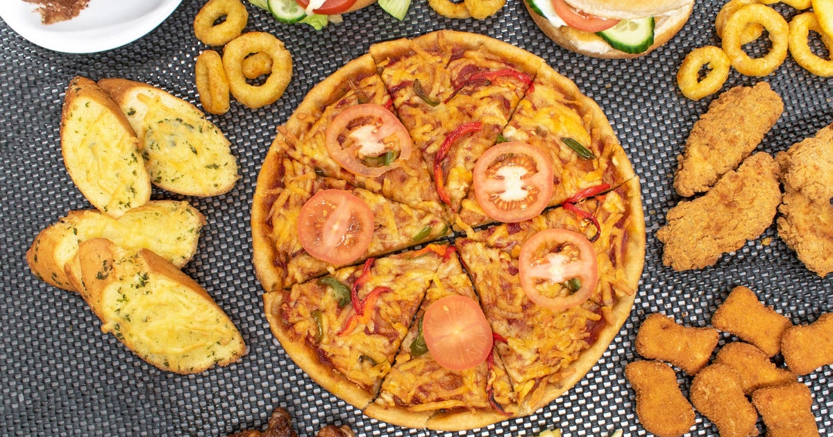 Sombrero Pizza & Kebab logo